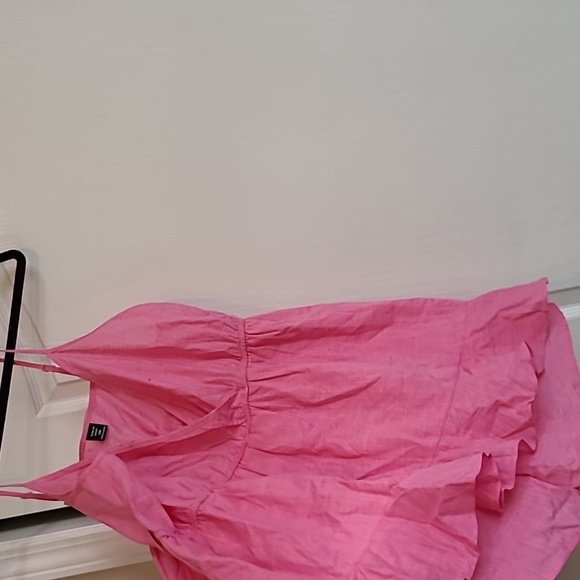 Romper - Picture 2 of 4